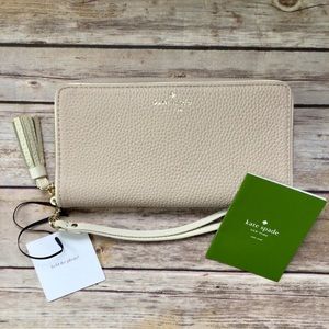 NWT Kate Spade New York Chester Street Brigitta Wallet Wristlet